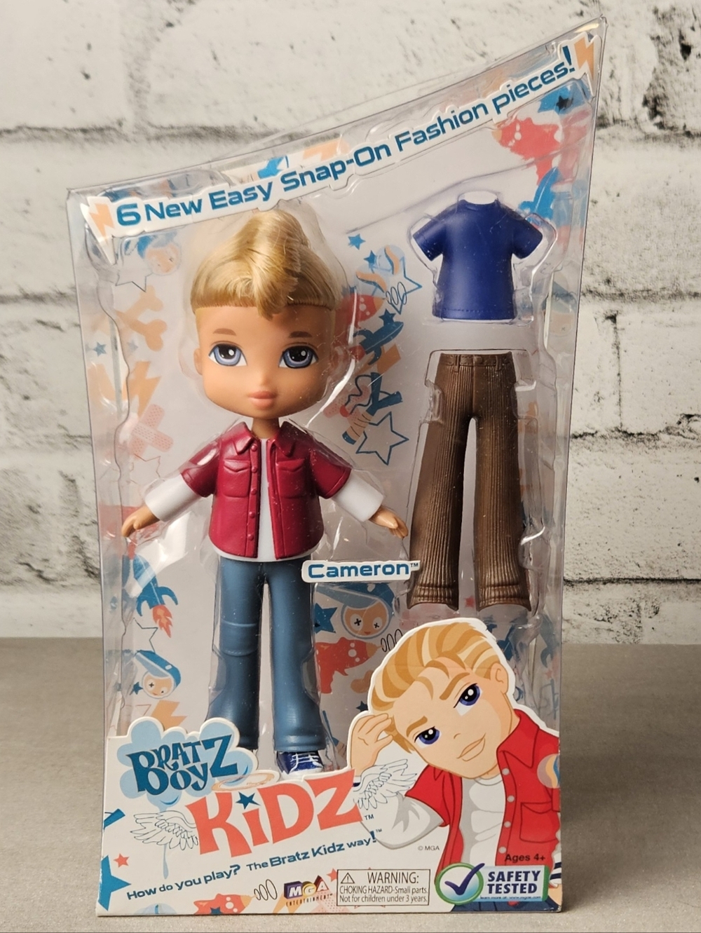 Bratz Boyz Kidz Cameron Doll NIB MGA Snap On Fashion Set